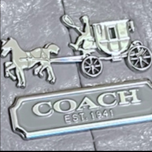 Coach Madison Maggie All Leather Hobo Style Shoulder Bag In Grey - Picture 4 of 16